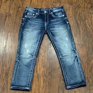 Miss Me Boyfriend Capri Size 25